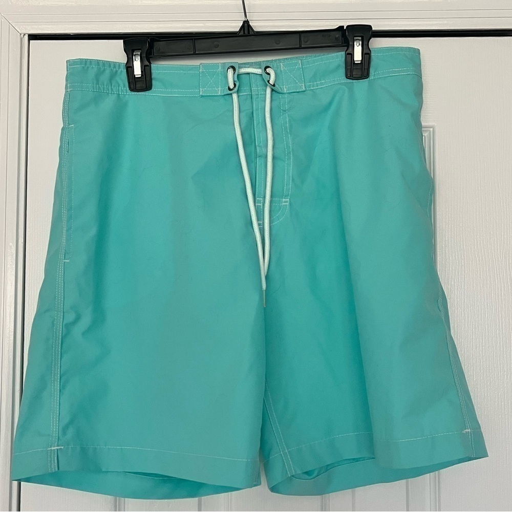 Trunks Brand Swim Trunks Men's Size Large. Turquoise color. Elastic waist.